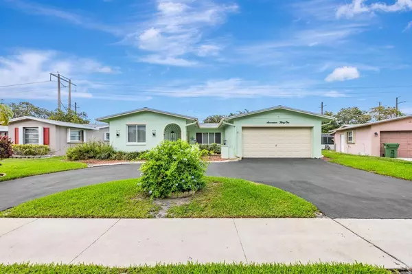 1731 NW 93 AVE,  Pembroke Pines,  FL 33024