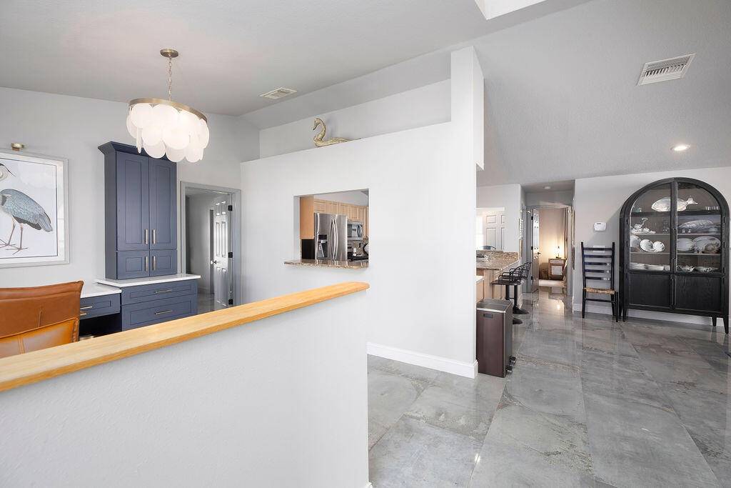 Jensen Beach, FL 34957,801 NE Zebrina Senda
