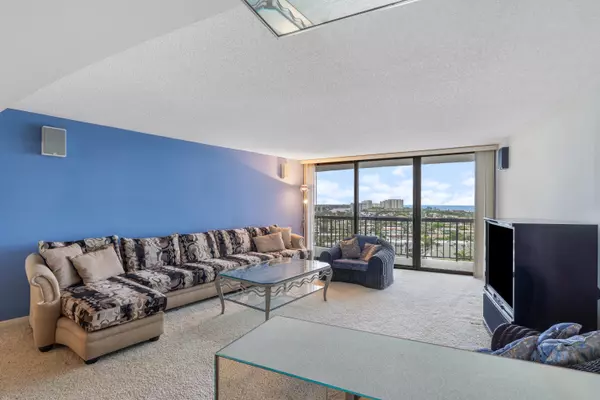 Highland Beach, FL 33487,4740 S Ocean Blvd 1403