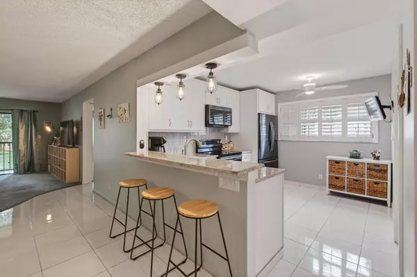 Delray Beach, FL 33484,15450 Pembridge AVE 189