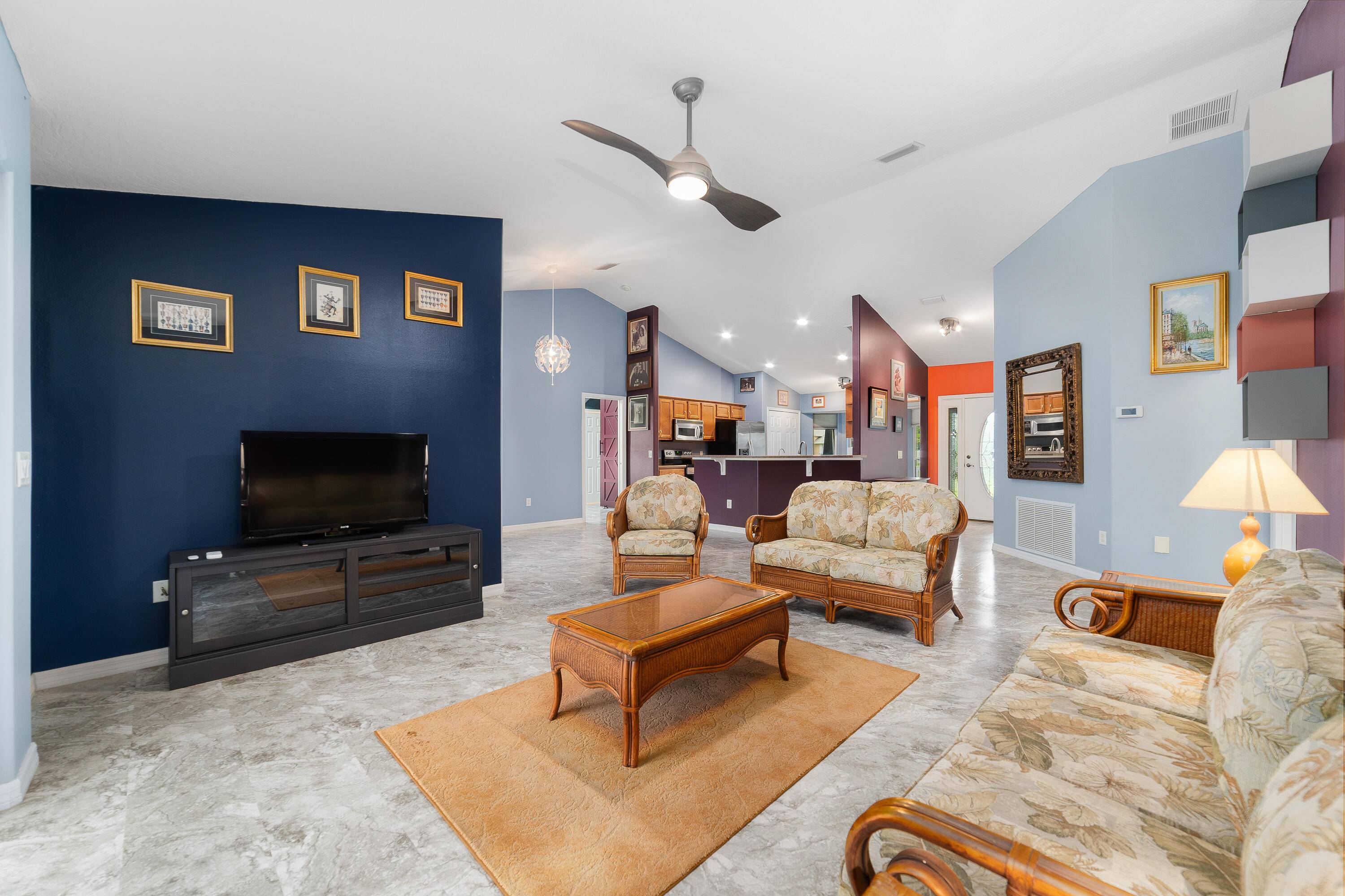 Vero Beach, FL 32967,8185 98th CT