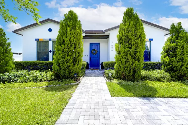 7606 S Olive AVE, West Palm Beach, FL 33405