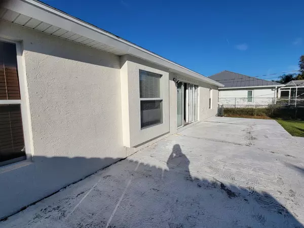 Port Saint Lucie, FL 34984,1701 SW Victor LN