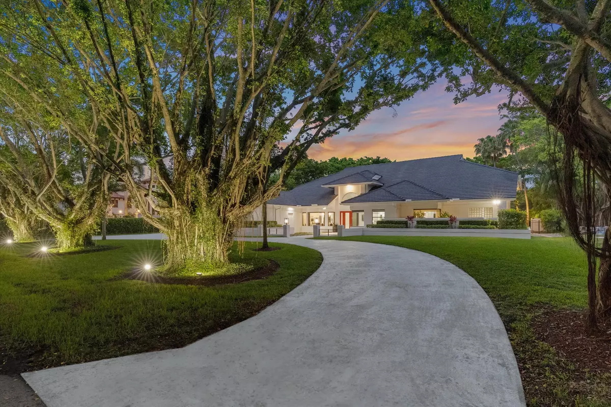 Boca Raton, FL 33496,8076 Twin Lake DR