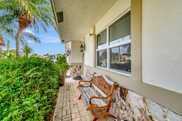 Boca Raton, FL 33433,23084 SW 54th AVE