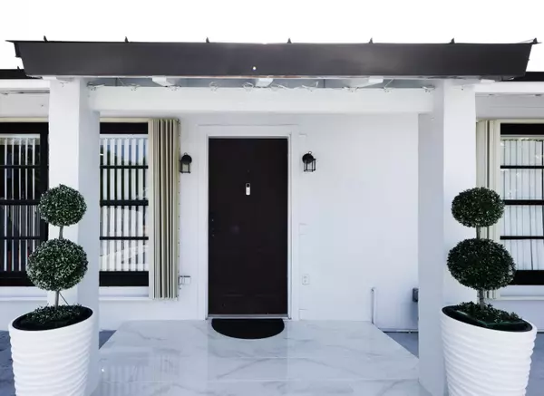 Miami Gardens, FL 33055,4416 NW 185th ST