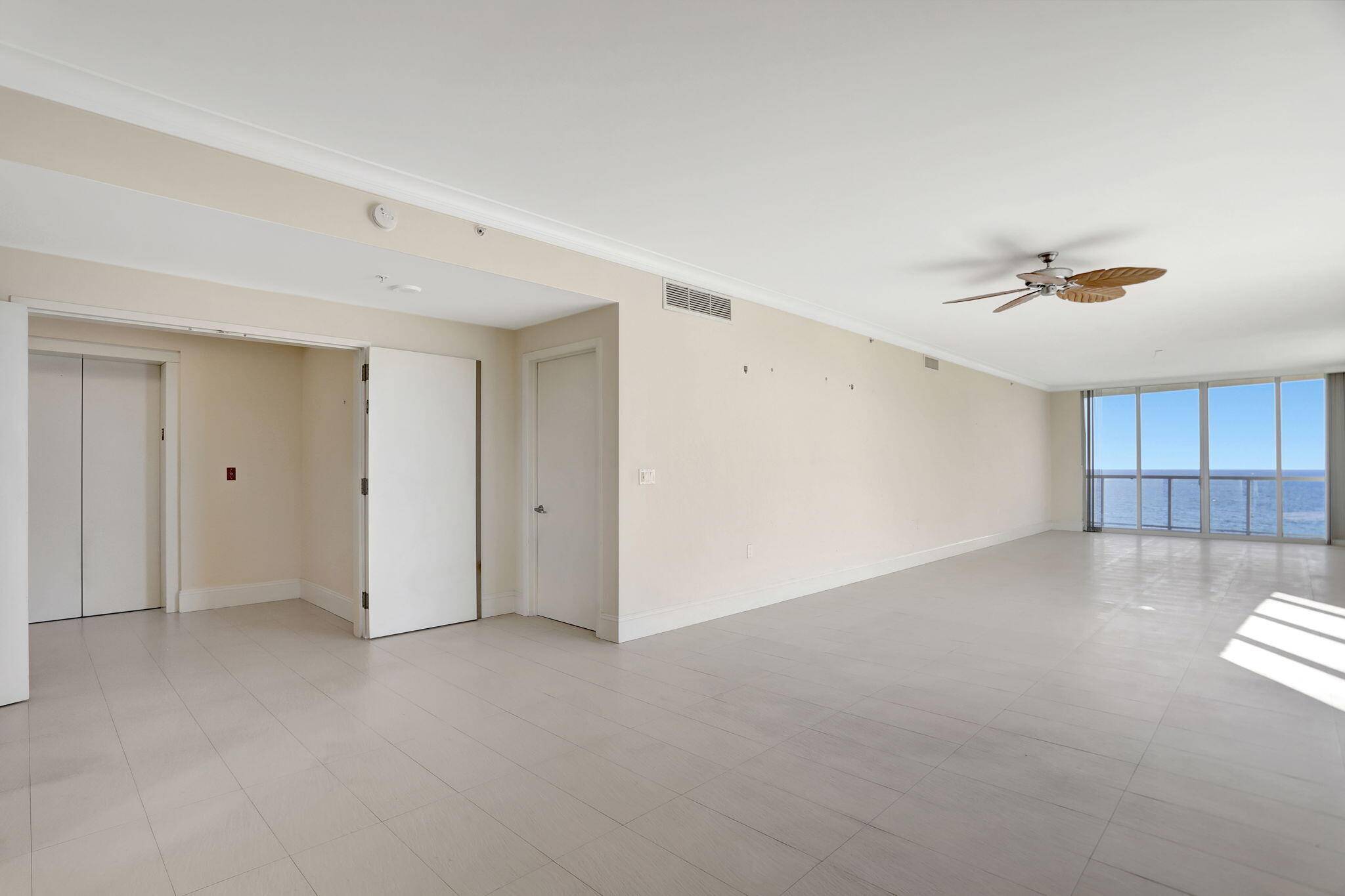 Pompano Beach, FL 33062,704 N Ocean BLVD 701