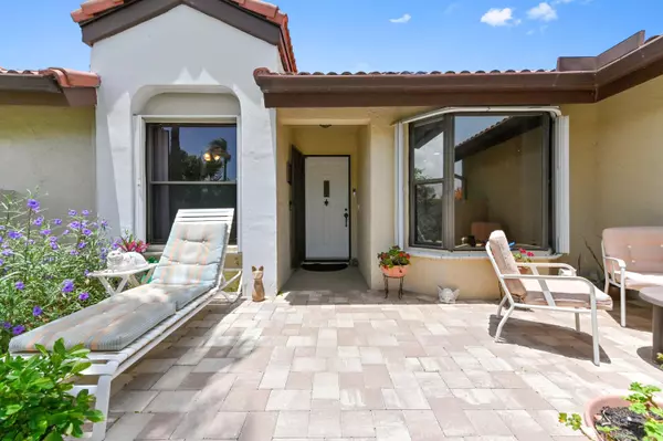 Boynton Beach, FL 33472,8178 Mooring CIR