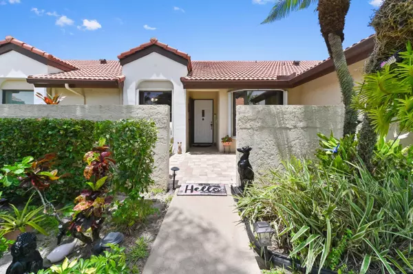 Boynton Beach, FL 33472,8178 Mooring CIR