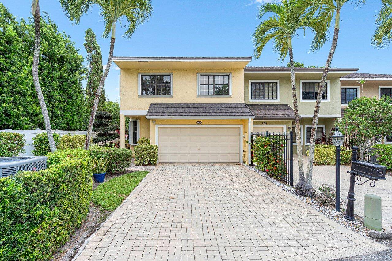 5696 Santiago CIR, Boca Raton, FL 33433