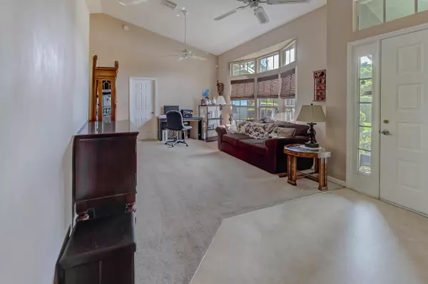 Port Saint Lucie, FL 34953,3892 SW Jablo ST