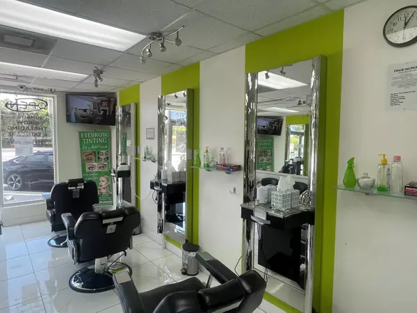 West Palm Beach, FL 33409