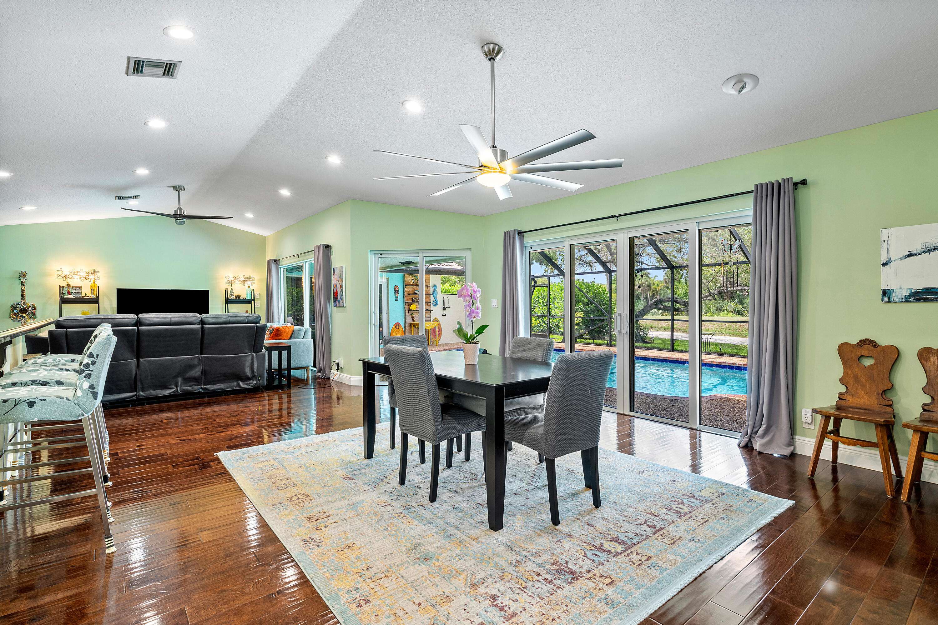 Boca Raton, FL 33498,10094 Crosswind RD