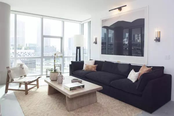 Miami, FL 33132,851 NE 1st AVE 812