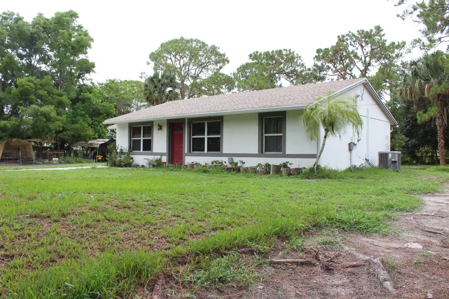 15780 N 95th LN, Loxahatchee, FL 33470