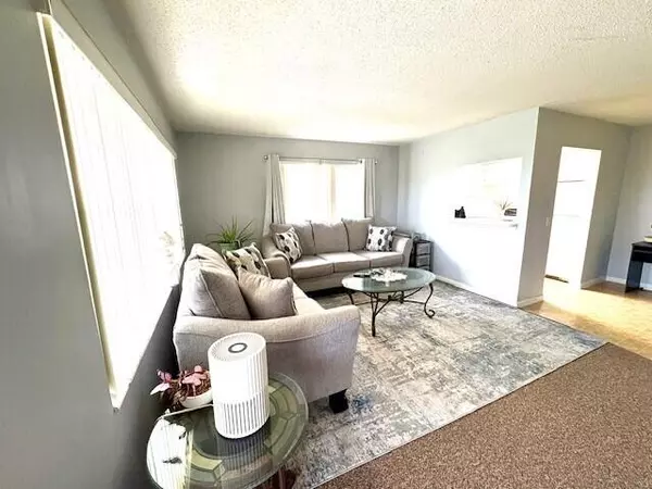 West Palm Beach, FL 33417,127 Berkshire F