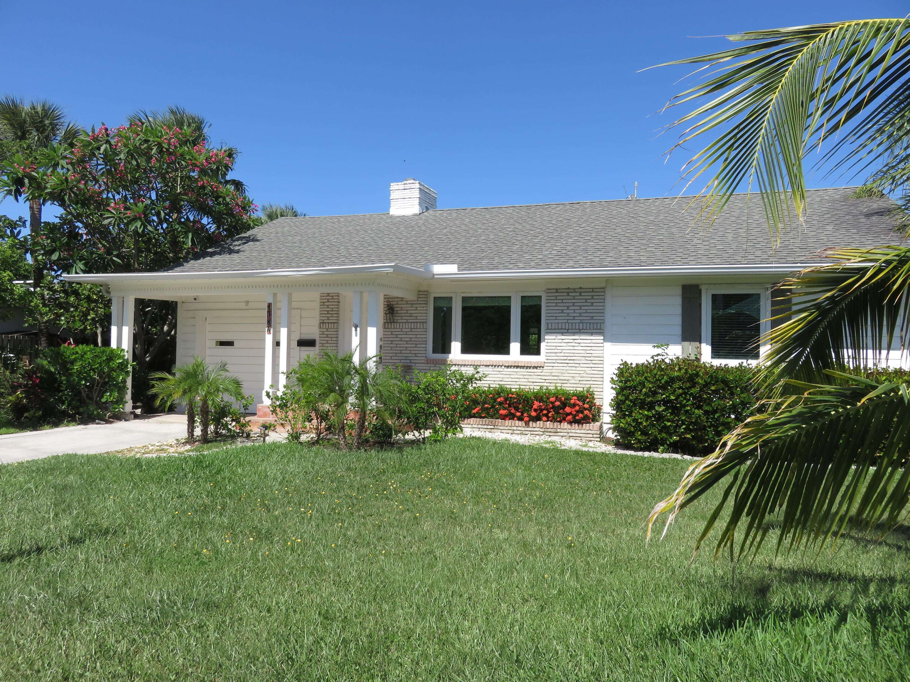 Lake Worth Beach, FL 33460,1714 N Palmway