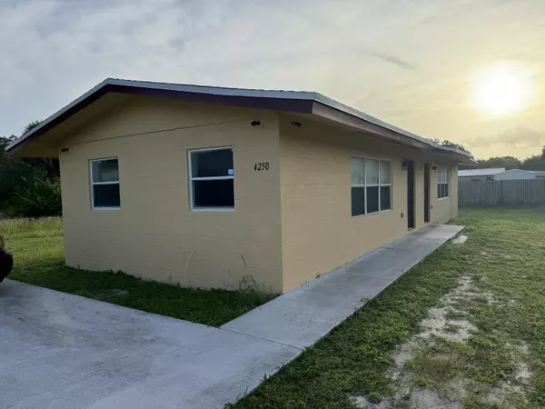 4250 25th AVE A, Vero Beach, FL 32967