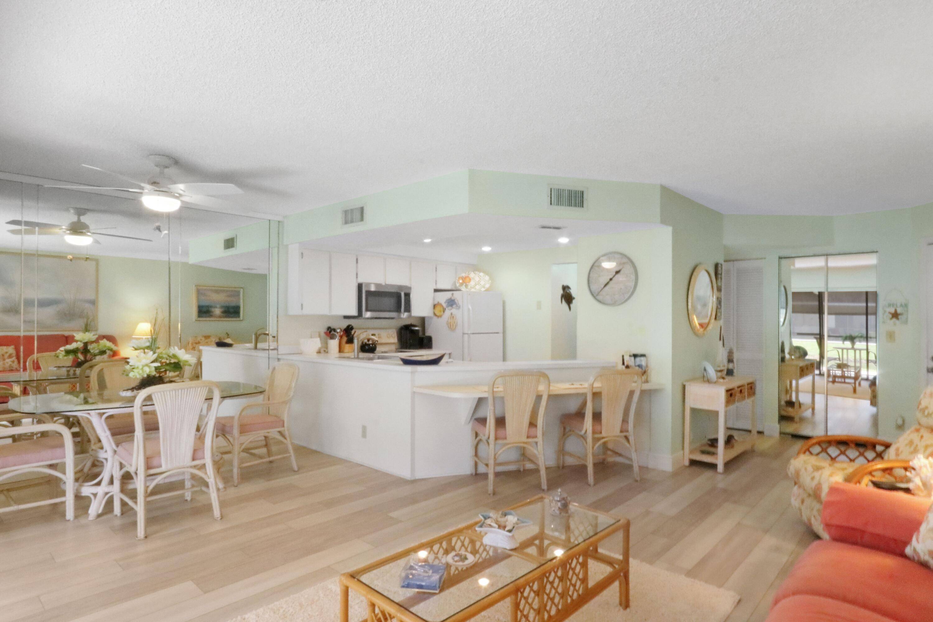 Jupiter, FL 33477,1605 S Us Highway 1 A102