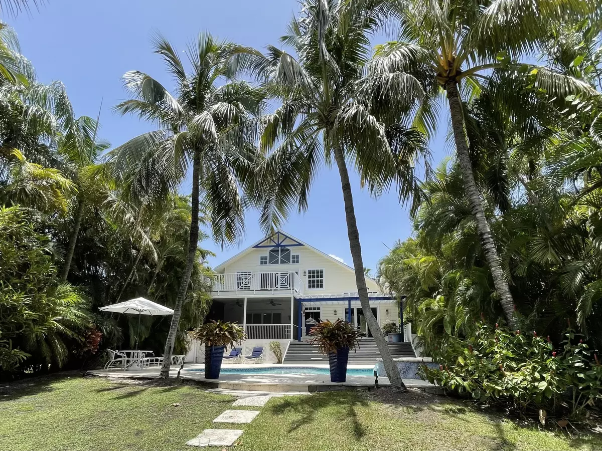 Lantana, FL 33462,216 SE Atlantic DR