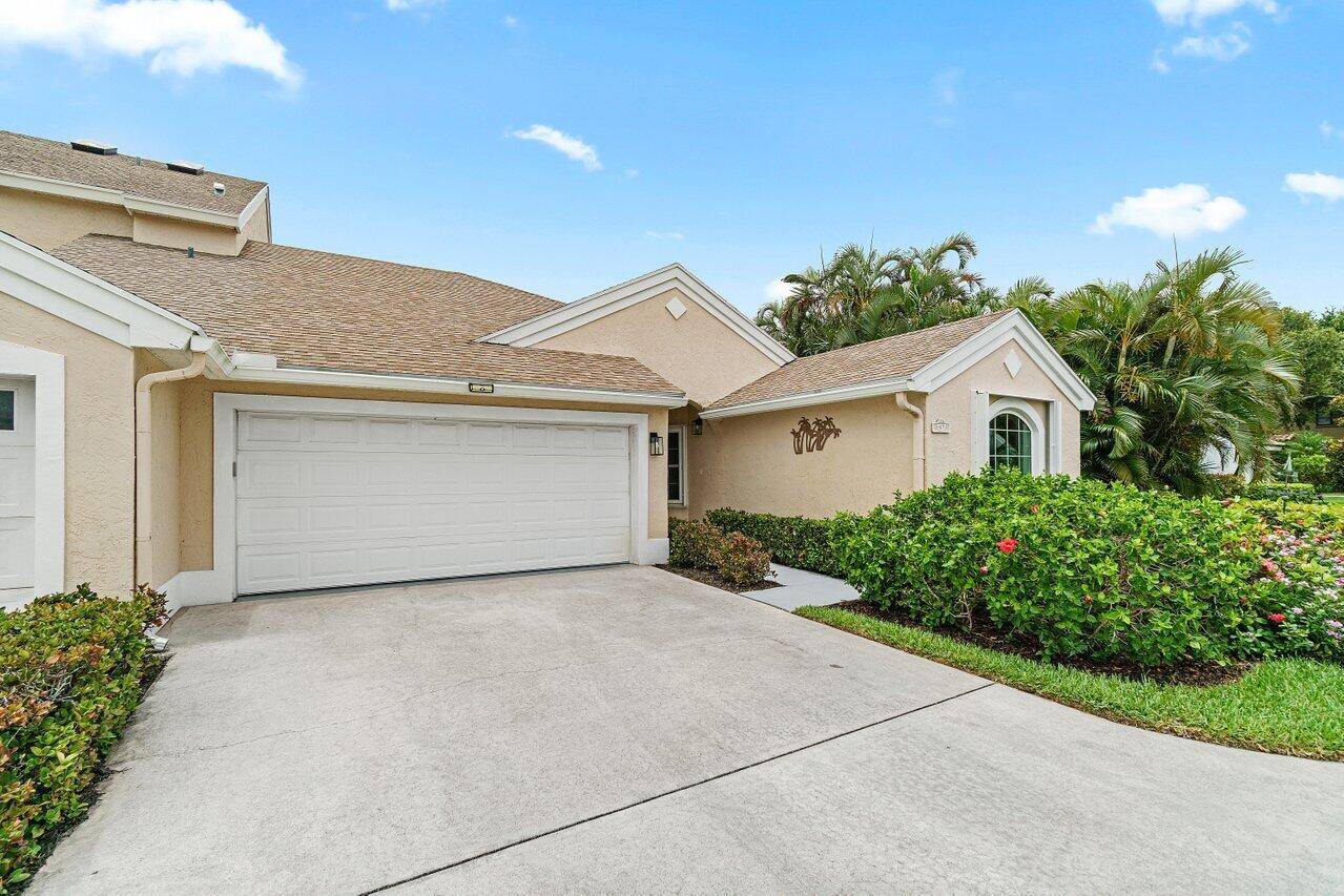 137 N Lakeshore DR, Hypoluxo, FL 33462