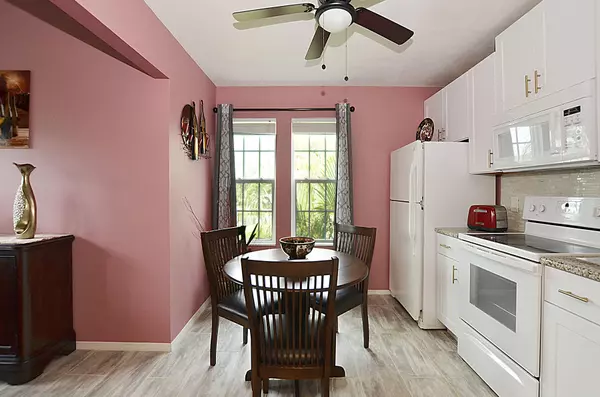 Vero Beach, FL 32966,1975 Westminster CIR 4