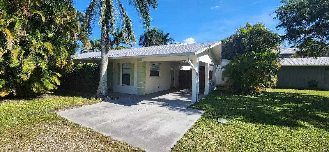 788 SW 36th TER, Palm City, FL 34990