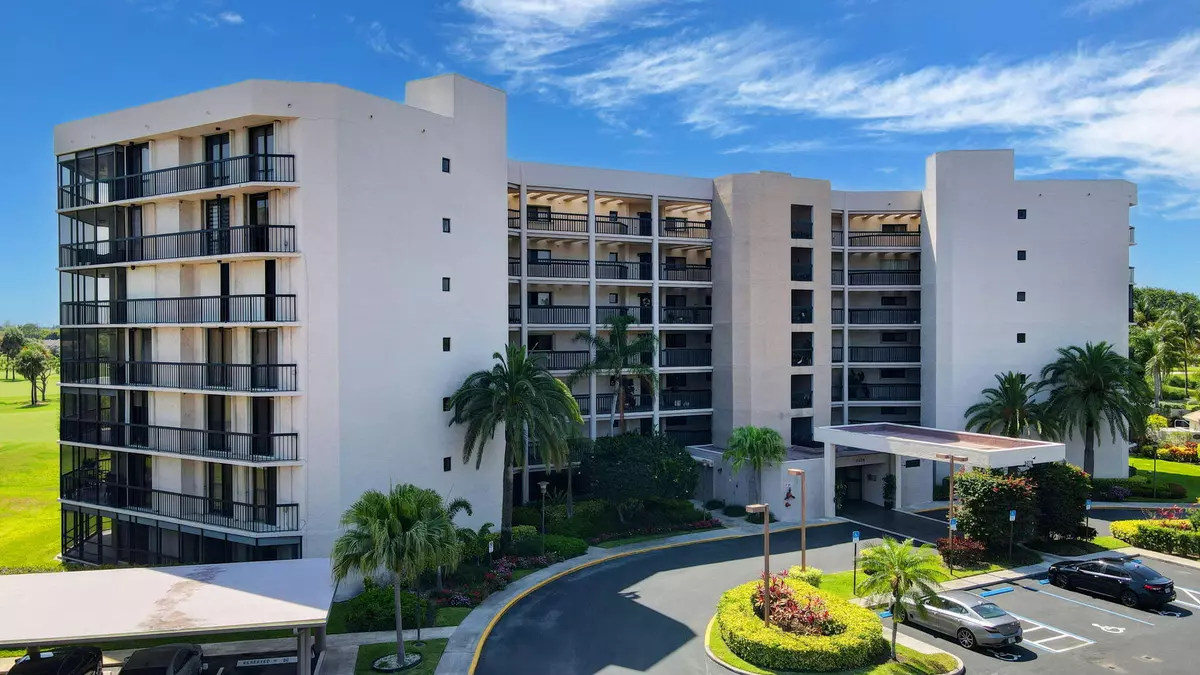 Lake Worth, FL 33467,5279 S Fountains DR 304
