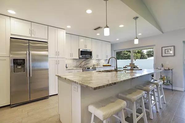 Delray Beach, FL 33445,415 SW 27th AVE