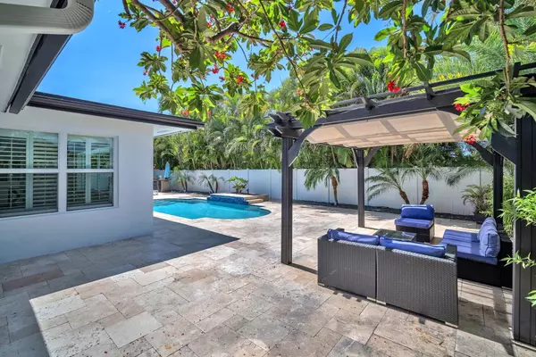 Boca Raton, FL 33486,850 W Camino Real