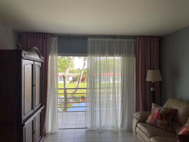 155 Lake Carol DR 155, West Palm Beach, FL 33411