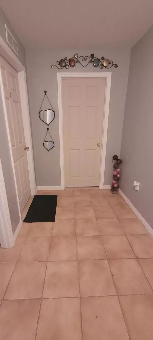 2301 Juanita AVE 1, Fort Pierce, FL 34946