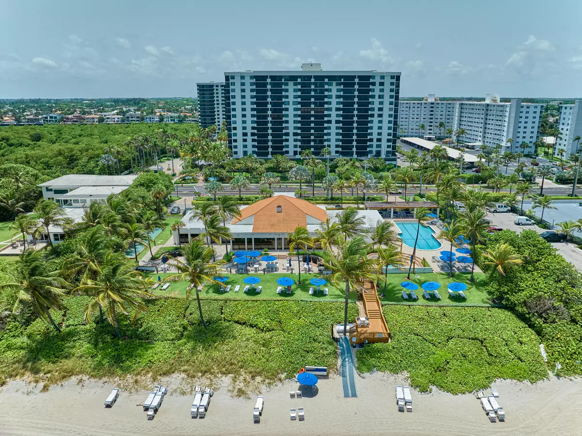 Highland Beach, FL 33487,3420 S Ocean BLVD 8w