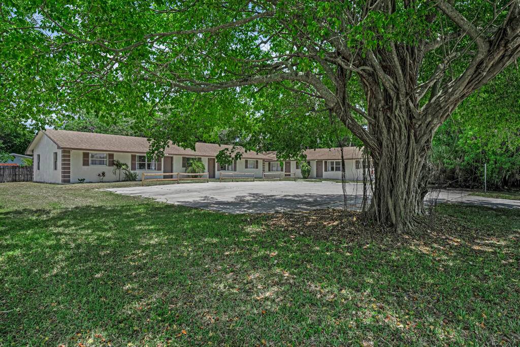 West Palm Beach, FL 33415,732 Neil RD