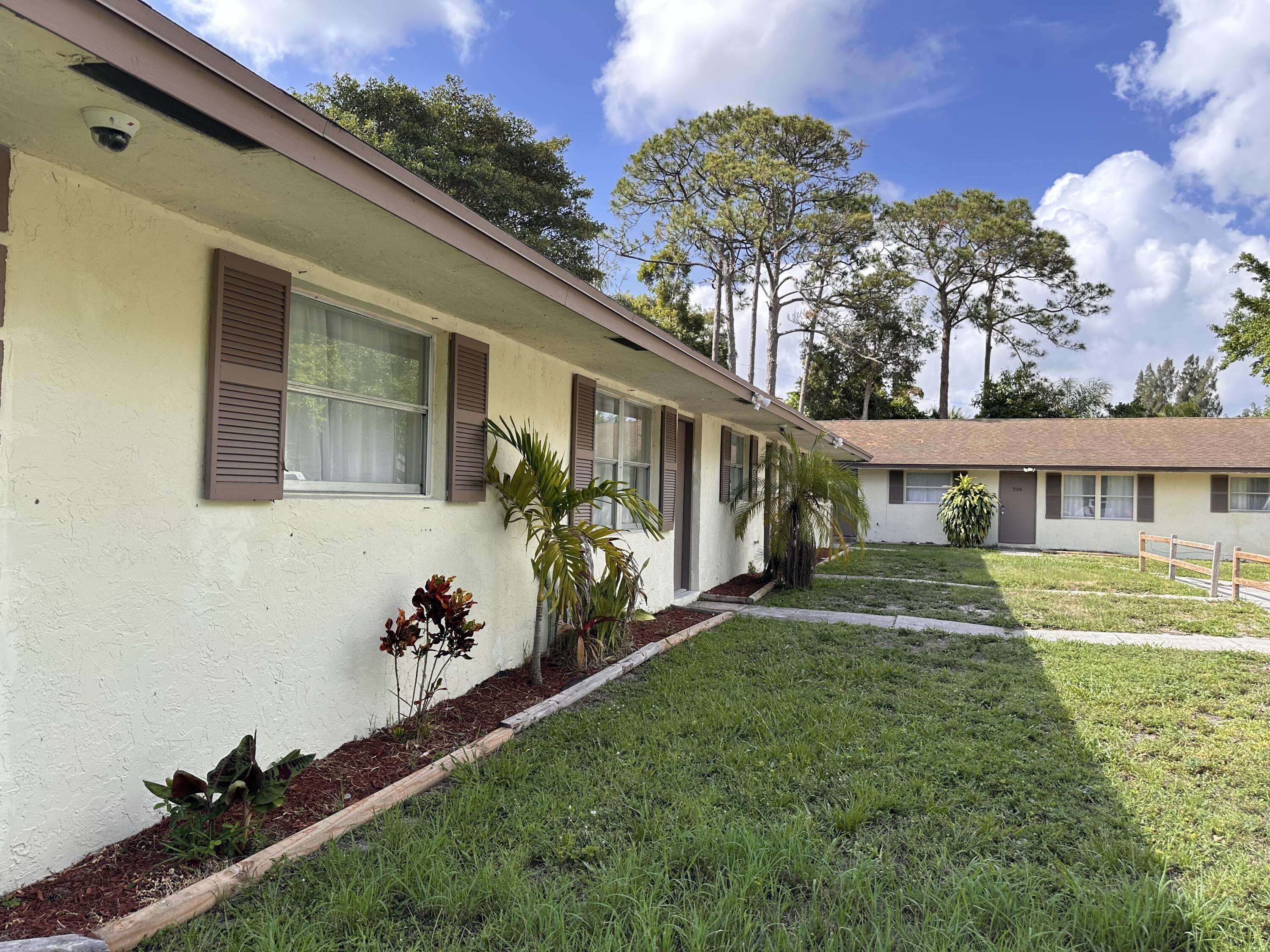 West Palm Beach, FL 33415,732 Neil RD