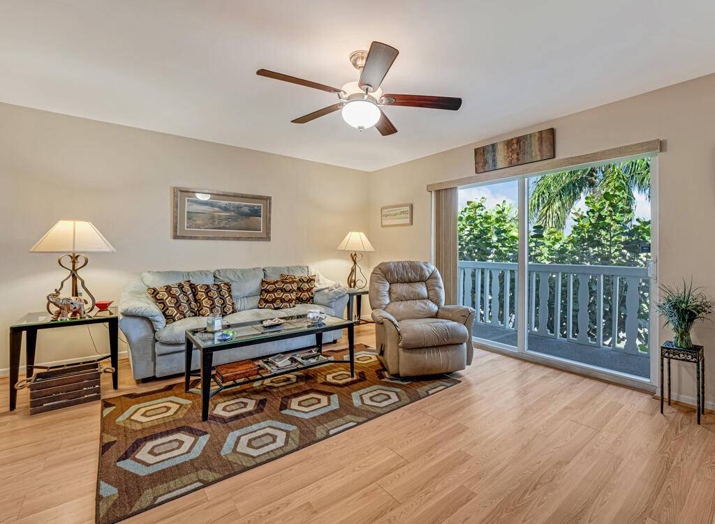Boynton Beach, FL 33435,210 Main BLVD 2b
