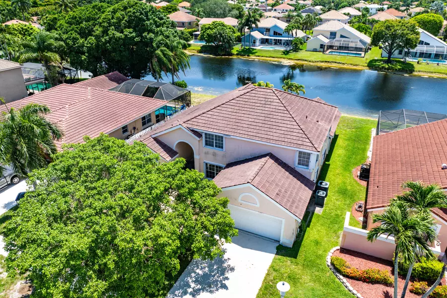 8885 Spring Valley DR, Boynton Beach, FL 33472