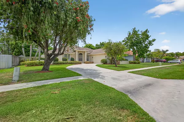 Wellington, FL 33414,13656 Carlton ST