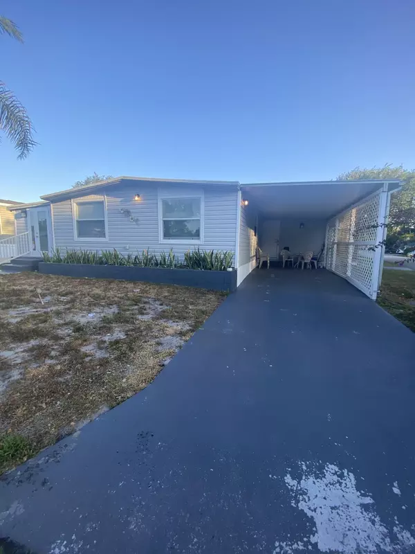 Deerfield Beach, FL 33064,402 NW 50th CT