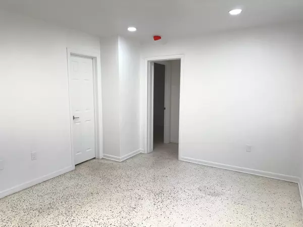 Belle Glade, FL 33430,225 SW 2nd ST 1