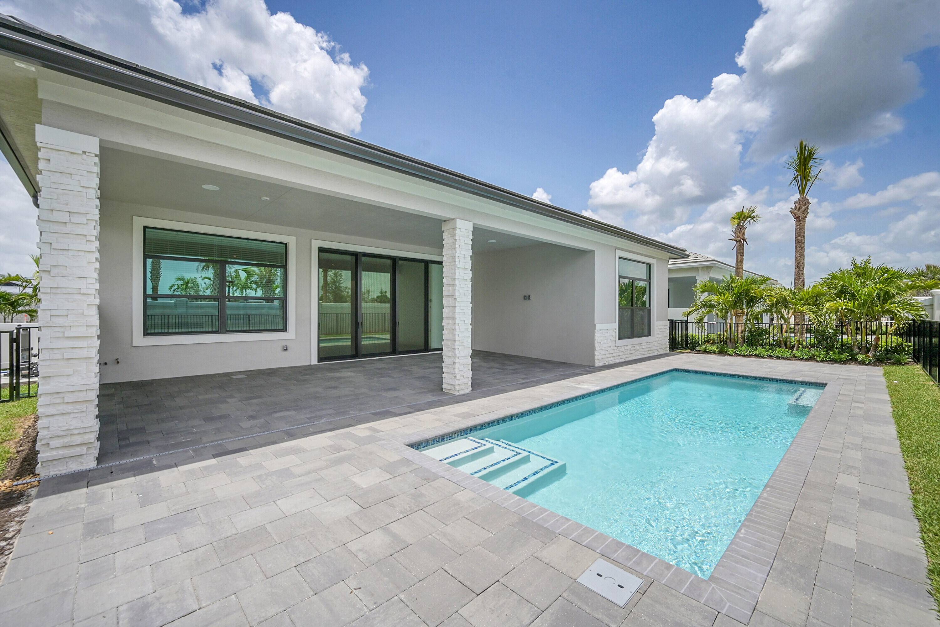 Palm Beach Gardens, FL 33412,9520 St Germain DR