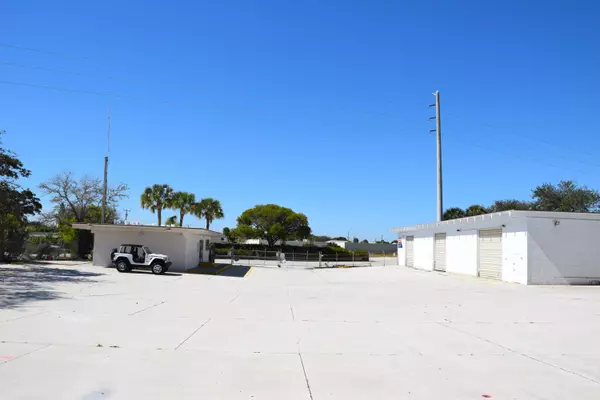 Tequesta, FL 33469,281 Old Dixie HWY