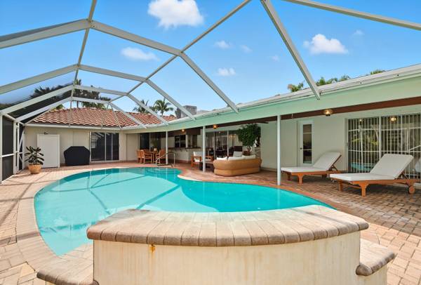 1050 Gulfstream WAY, Singer Island, FL 33404