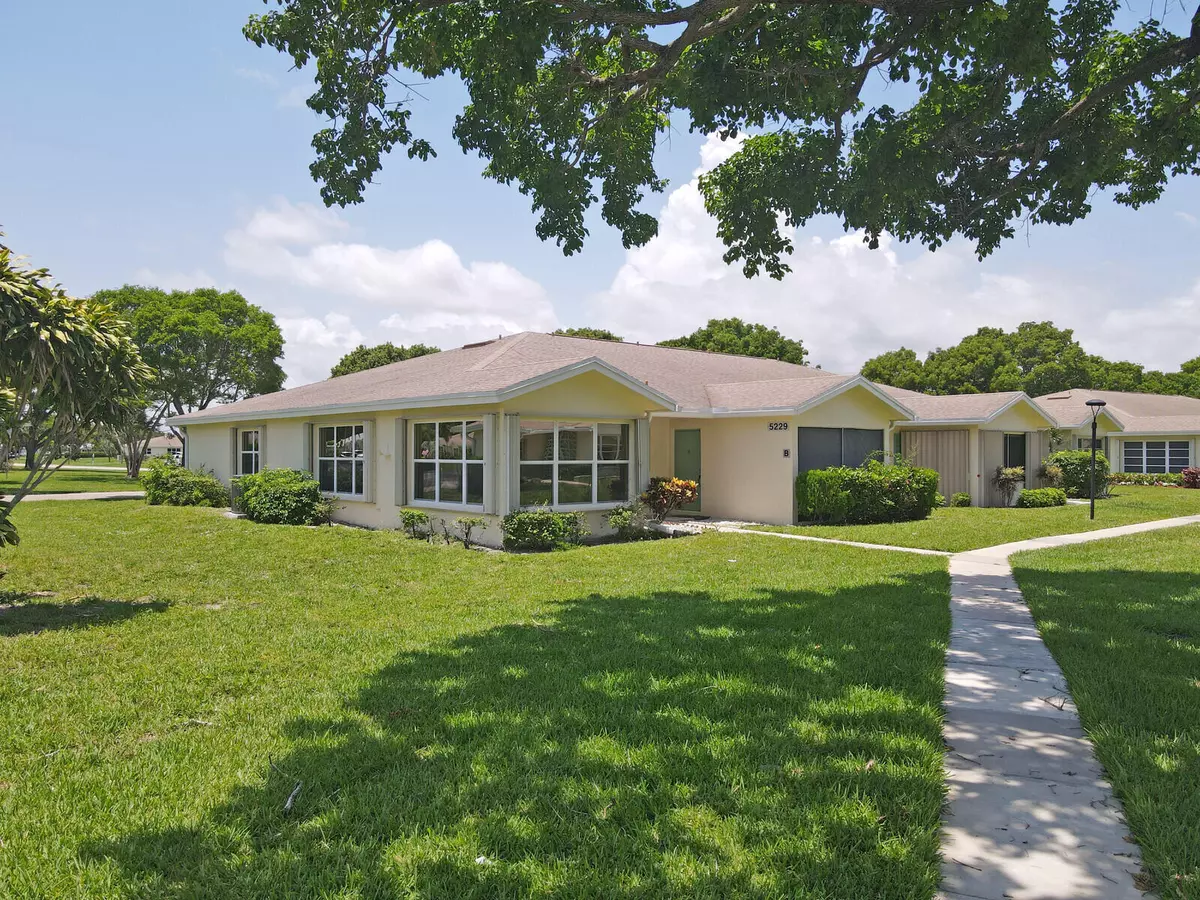 Delray Beach, FL 33484,5229 Lakefront BLVD A