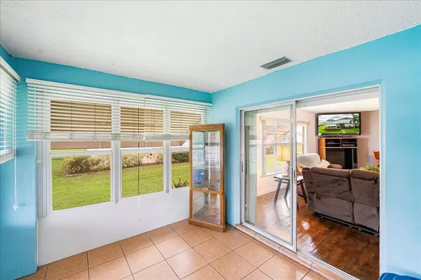 Fort Pierce, FL 34982,909 Savannas Point DR Unit A