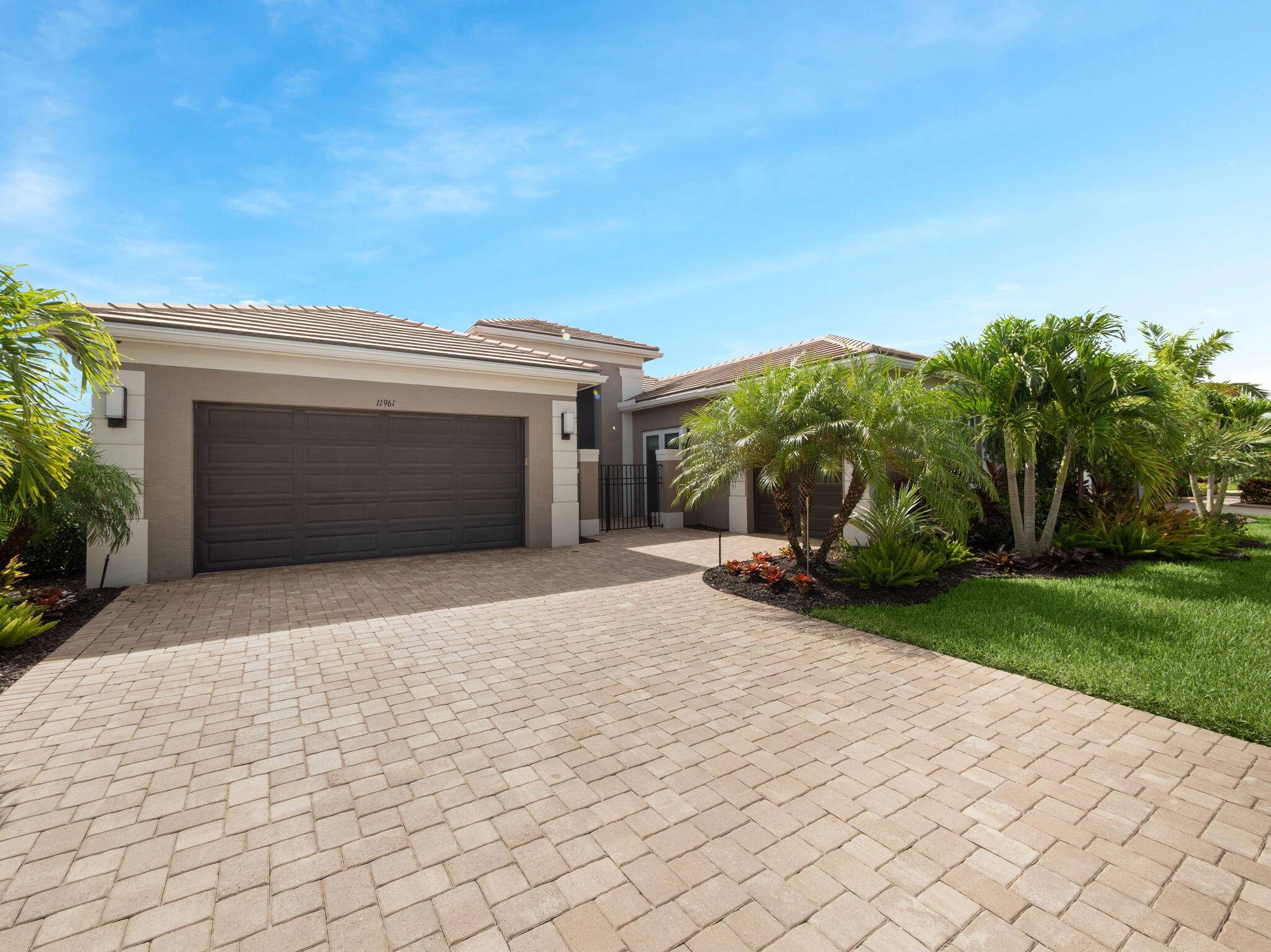 Port Saint Lucie, FL 34987,11961 SW Chestnut Grove DR