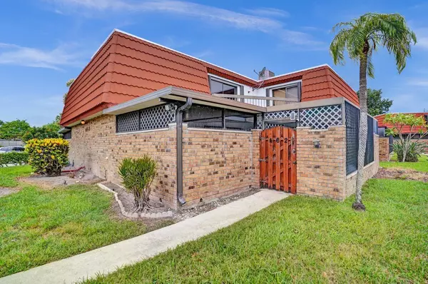 Lake Worth, FL 33463,4628 Suburban Pines DR