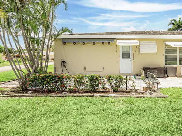 Boynton Beach, FL 33435,270 High Point CT D