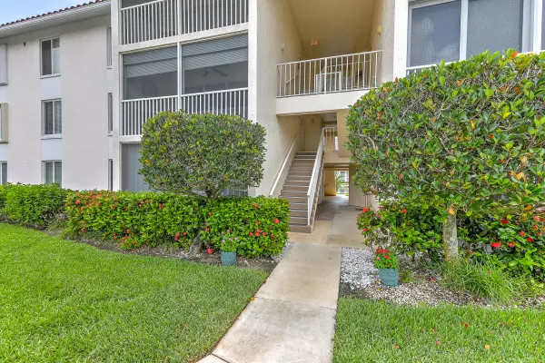 Jensen Beach, FL 34957,4452 NE Ocean BLVD C2