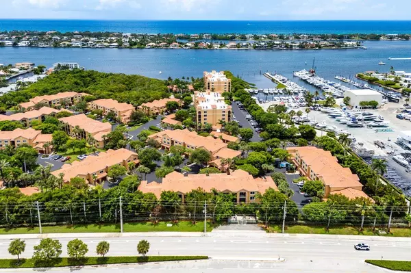 Hypoluxo, FL 33462,800 Scotia DR 102